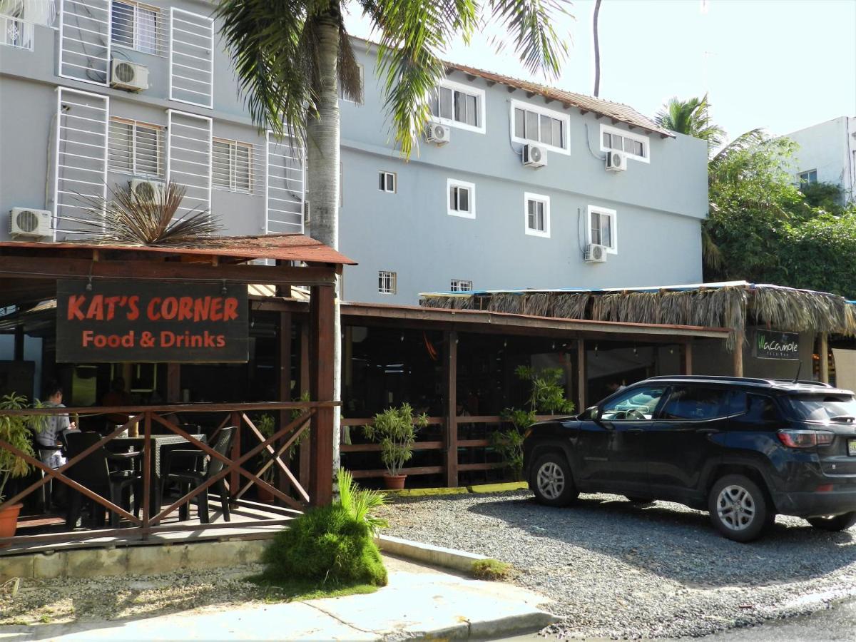 Karimar Beach Condo Hotel Пунта Кана Екстериор снимка